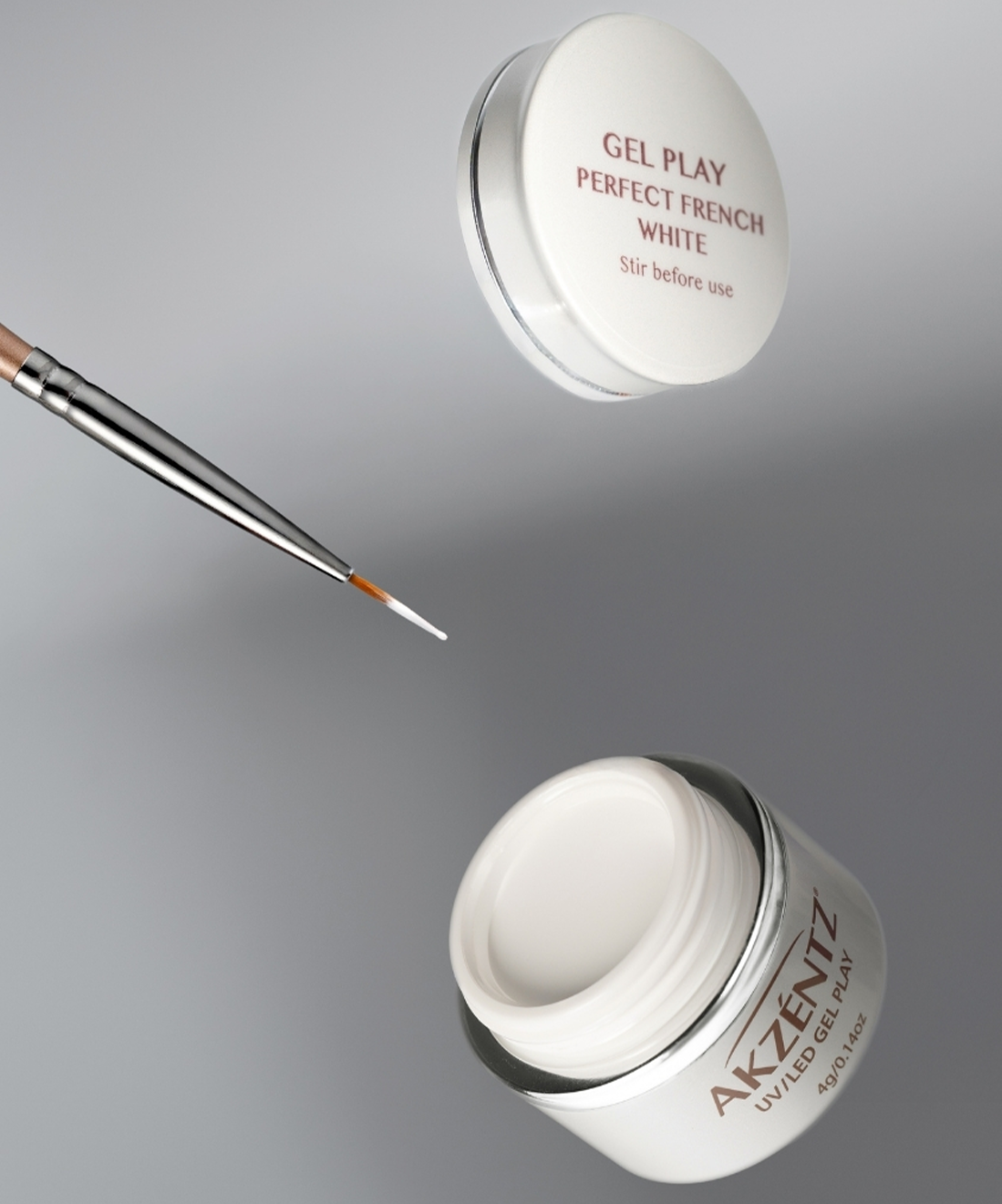Akzentz Gel-Play Perfect French brush and open gel jar