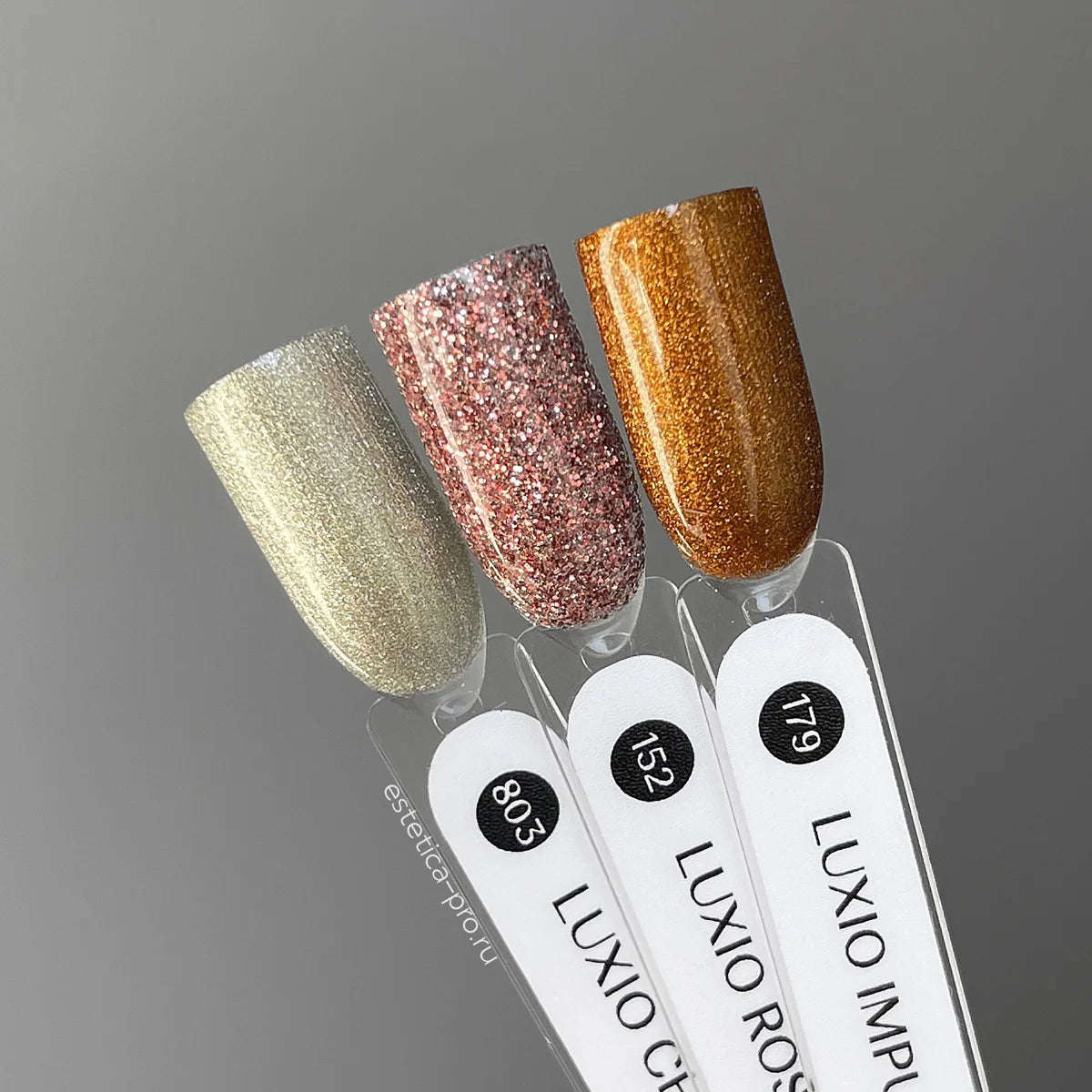 Akzentz Luxio metallic gel color swatch stick set including Champagne