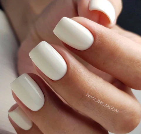Akzentz Luxio Finesse gel color and finish