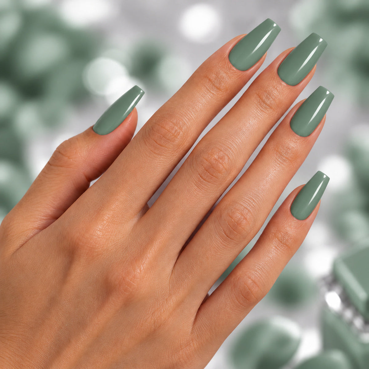 BEMI Creami Wildling F01 nails in a color photo.