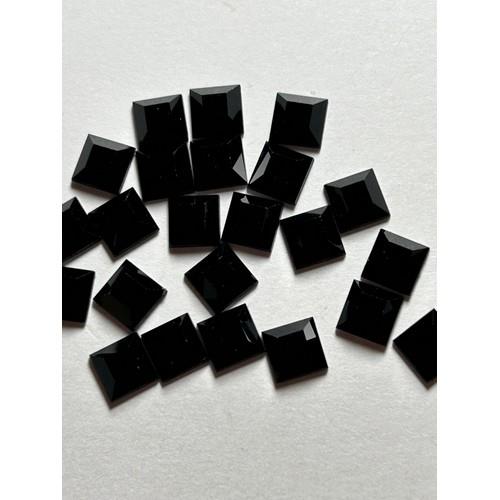 Nove Swarovski Crystals Jet Nut Square 20PK black square Swarovski nail crystals