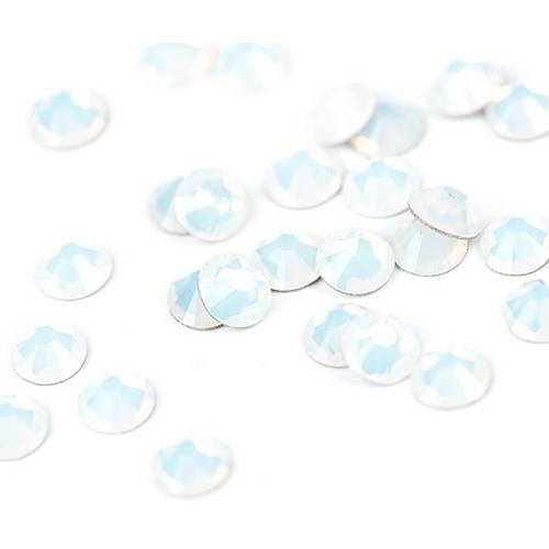 Nove Swarovski Crystals White Opal SS7 50pk Swarovski nail crystals