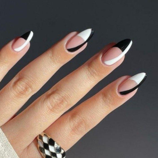 Black outline French manicure created with Akzentz Gel-Play Paint