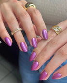 Akzentz Luxio Chill gel polish shown on manicured nails