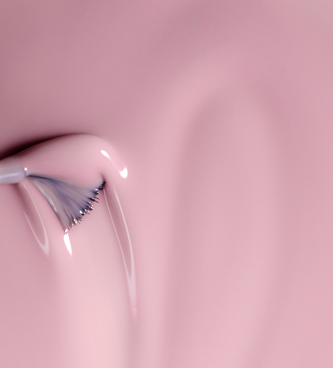 Akzentz Luxio Innocent gel color and finish