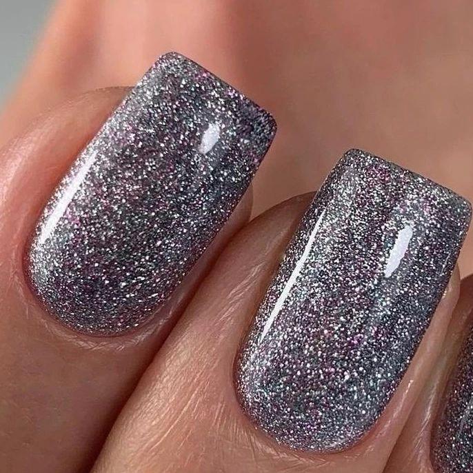 Akzentz Luxio Mirage gel color and finish