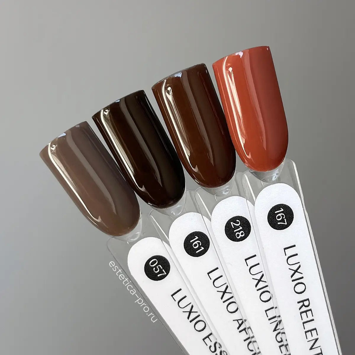 Akzentz Luxio Relentless gel color and finish